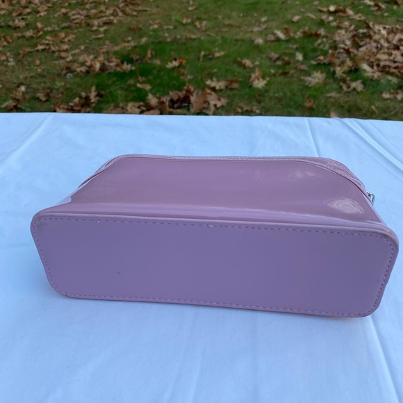 Ted Baker Clutch Pink with Bow Zippered Closure - Picture 4 of 8